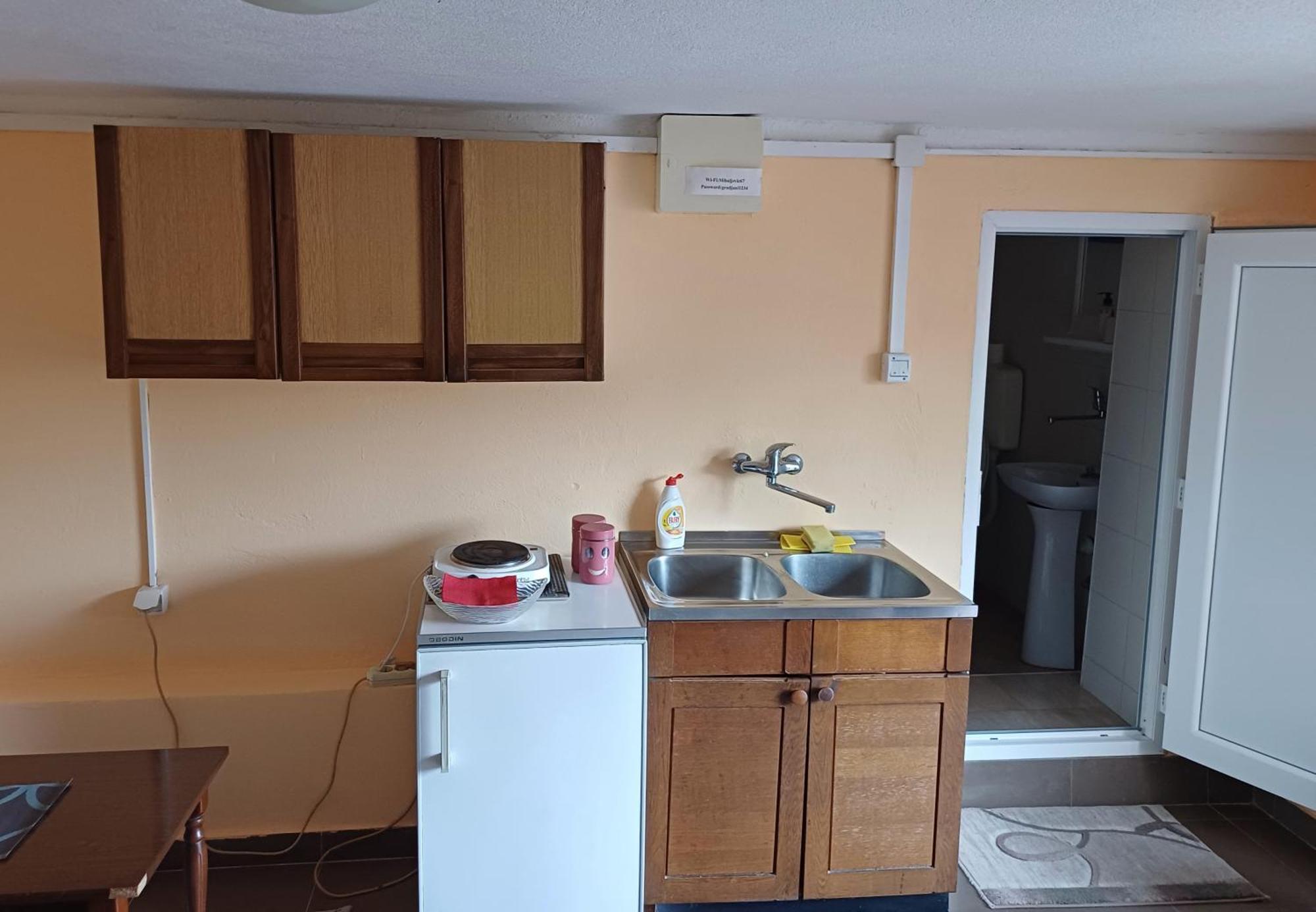 Apartman Pavle Virpazar Buitenkant foto
