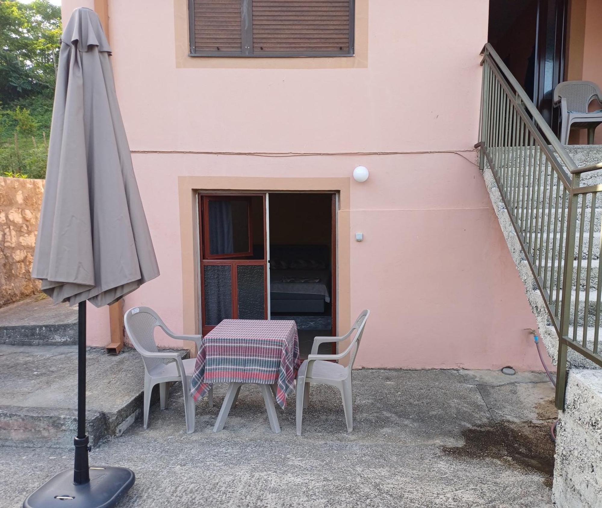 Apartman Pavle Virpazar Buitenkant foto